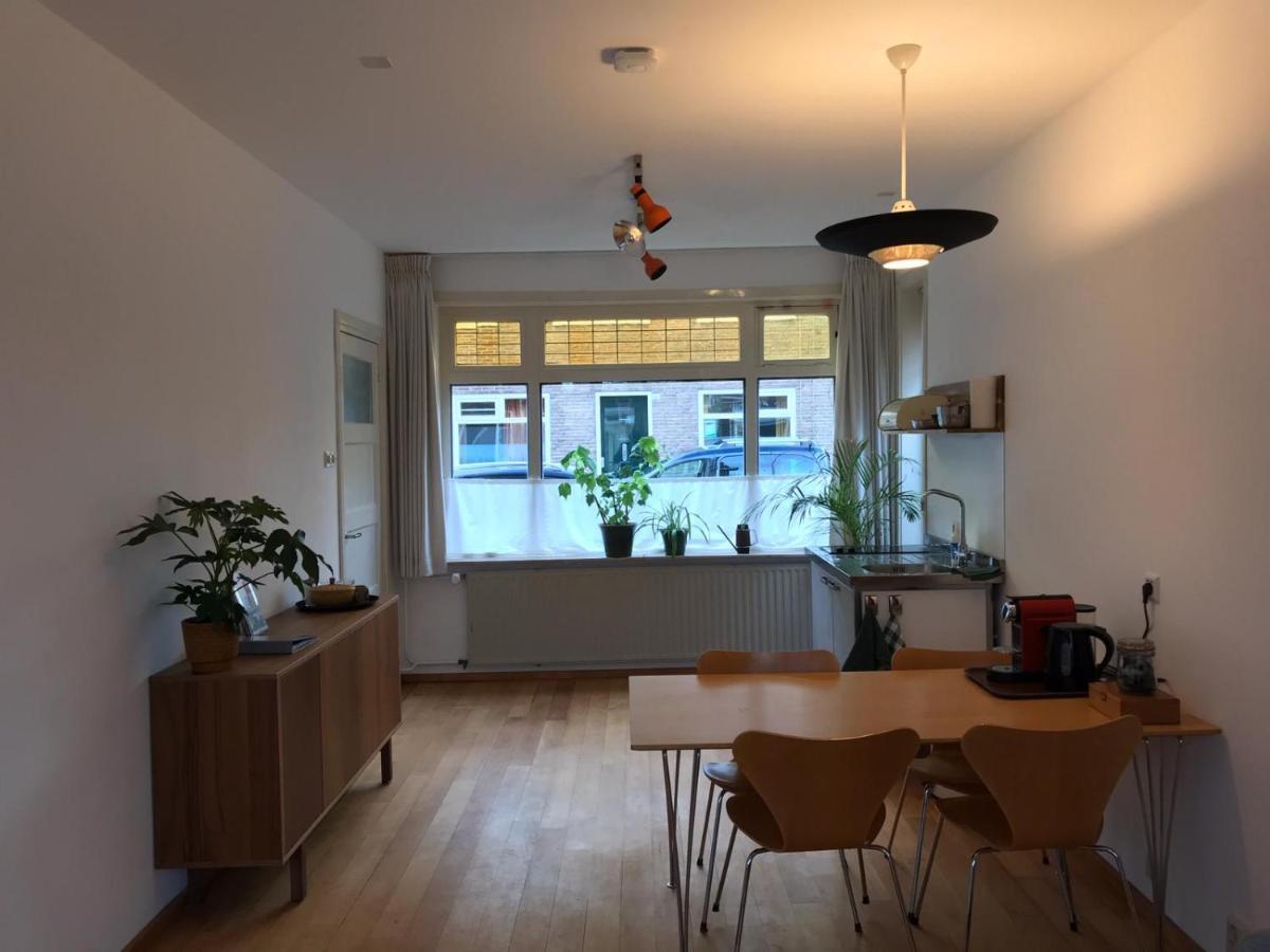 Huis Nummer 1 Eindhoven Exterior foto